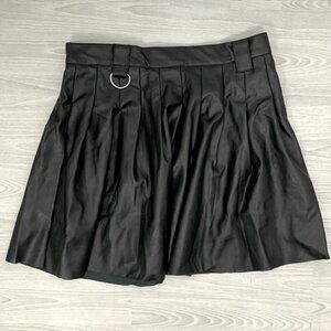 Streetwear Society Faux Leather Pleated Mini Skirt